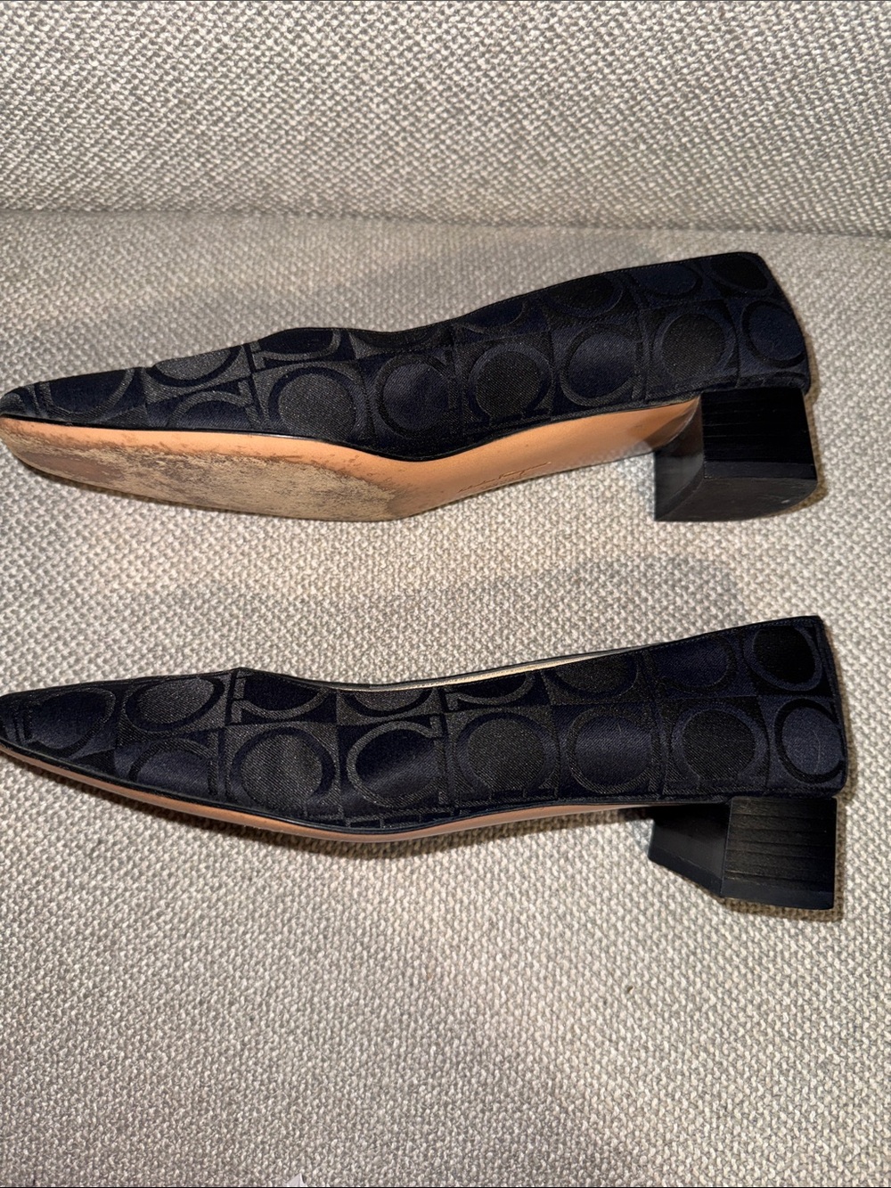 Salvatore Ferragamo Black Logo Jacquard Mid Heel Pumps 8 - Picture 7 of 8